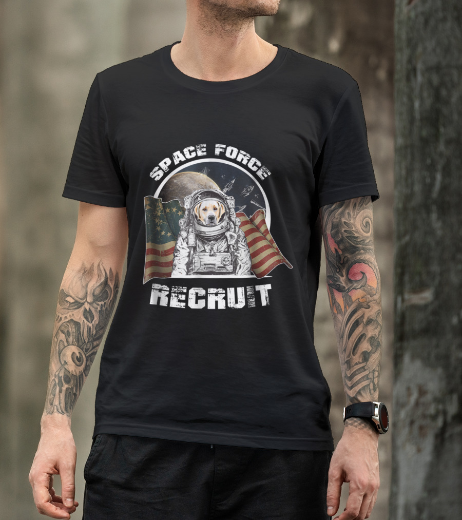 Space Force Recruit Labrador Retriever Astronaut With American Flag And Alien Space T-Shirt