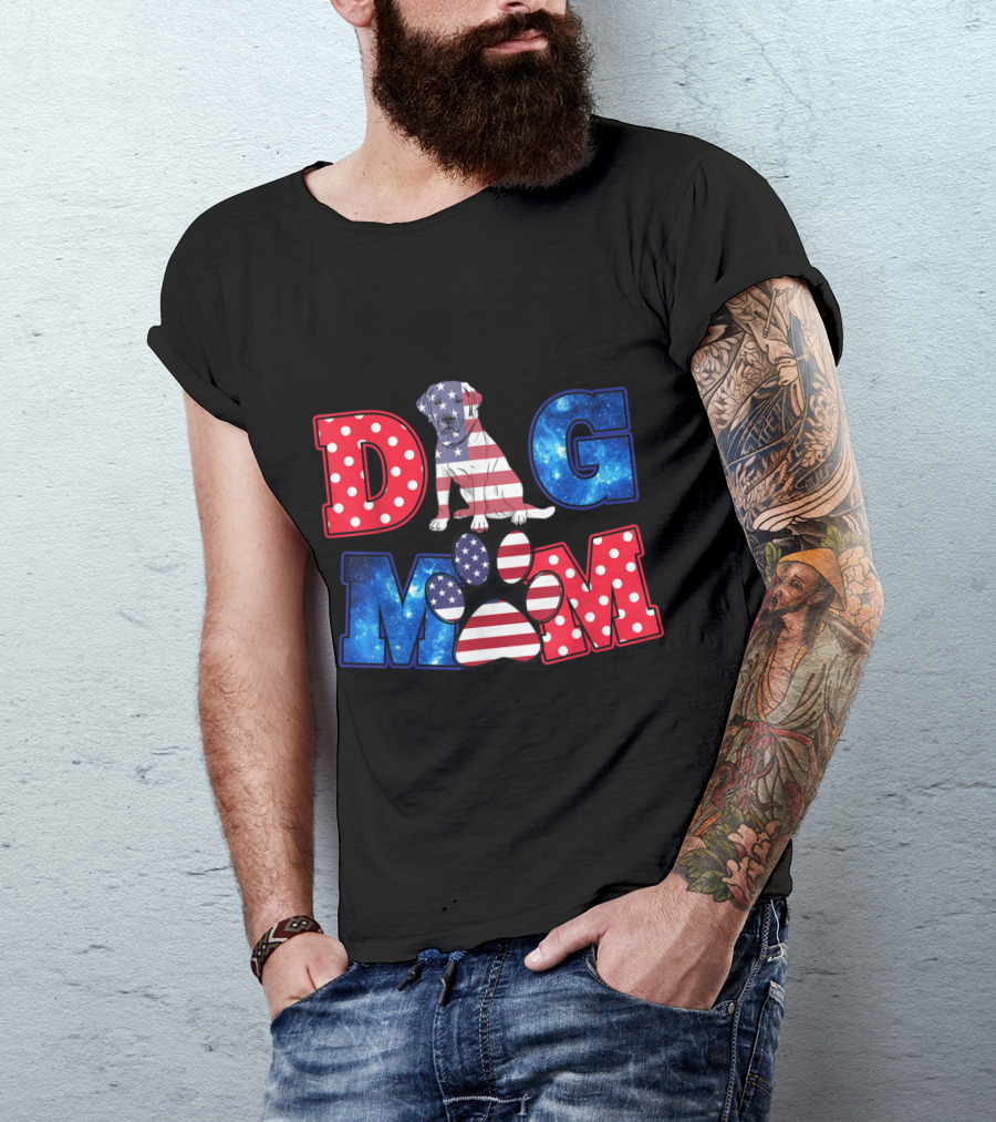 Labrador Retriever Dog Mom American Flag Patriotic Paw T-Shirt