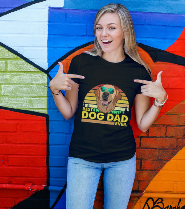 Best Dog Dad Ever Vintage Labrador Retreiver With Sunglasses Retro Sunset T-Shirt