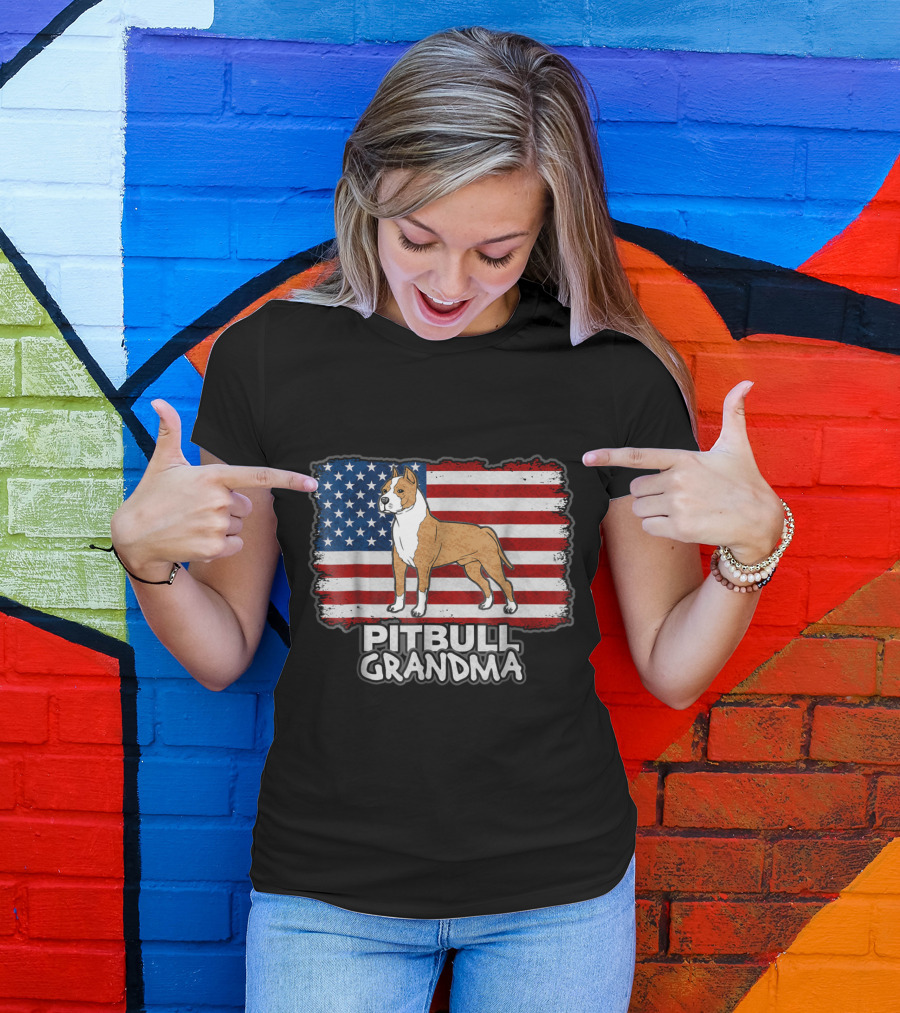 American Flag Pitbull Grandma Patriotic Dog T-Shirt