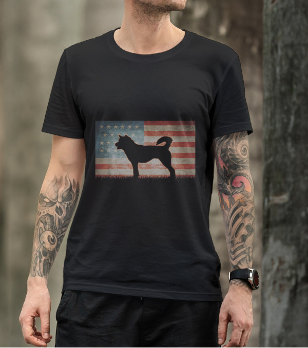 Vintage Siberian Husky Silhouette With USA Flag Background T-Shirt