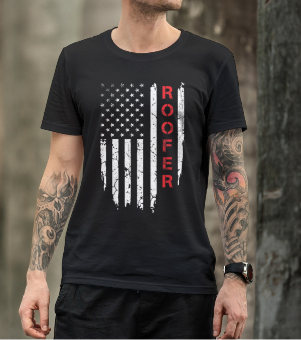 Roofer With Distressed American Flag Graphic For 4th Of July Patriotic Celebrations T-Shirt
