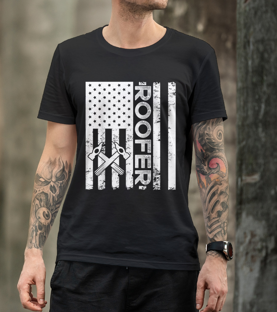 Roofer American Flag With Crossed Hammers T-Shirt