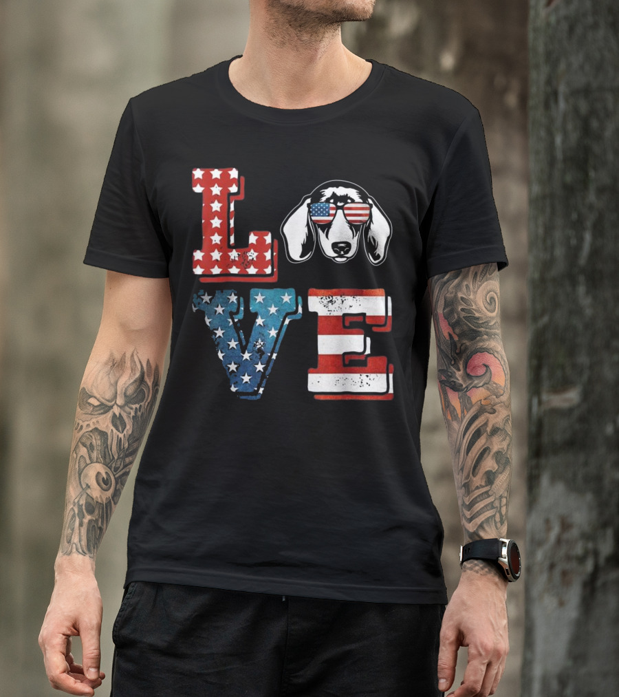 Love Dachshund In American Flag Colors With Patriotic Sunglasses T-Shirt