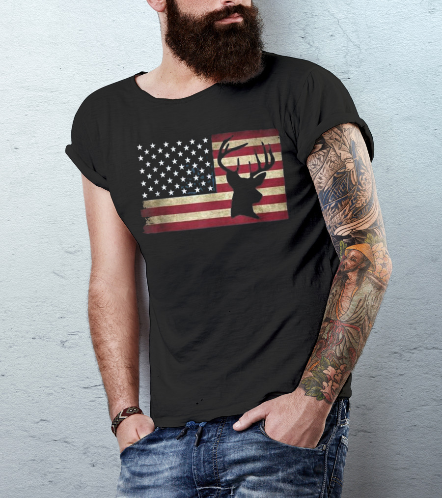 Distressed American Flag Deer Hunting Silhouette Patriotic T-Shirt