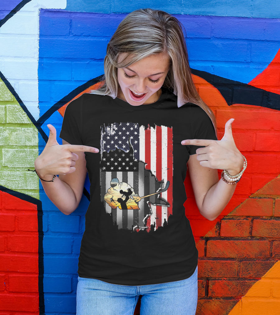 Vintage Hockey Dad American Flag With Hockey Player And USA Flag Background T-Shirt