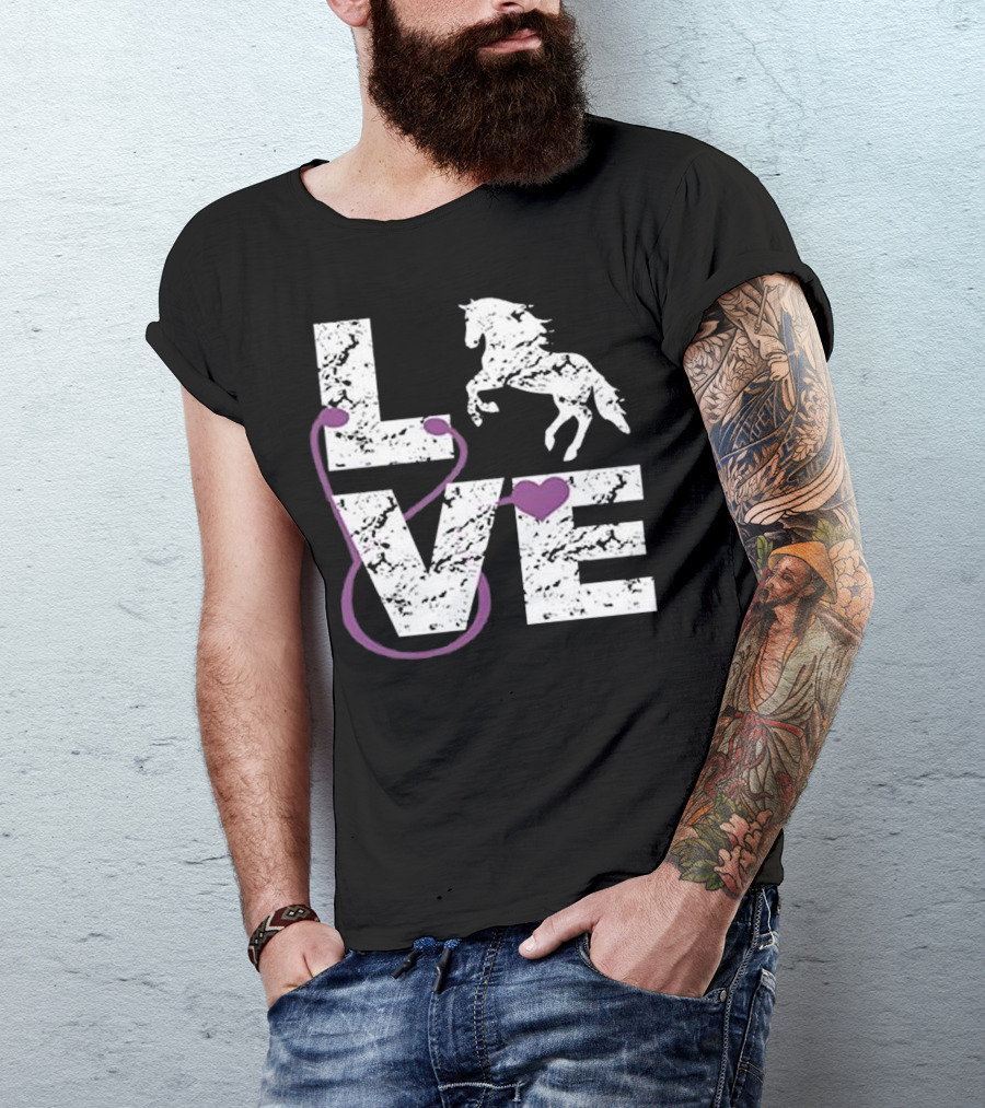 LOVE Horses Vet Present For Horse Loving Enthusiasts With Stethoscope And Heart Elements T-Shirt