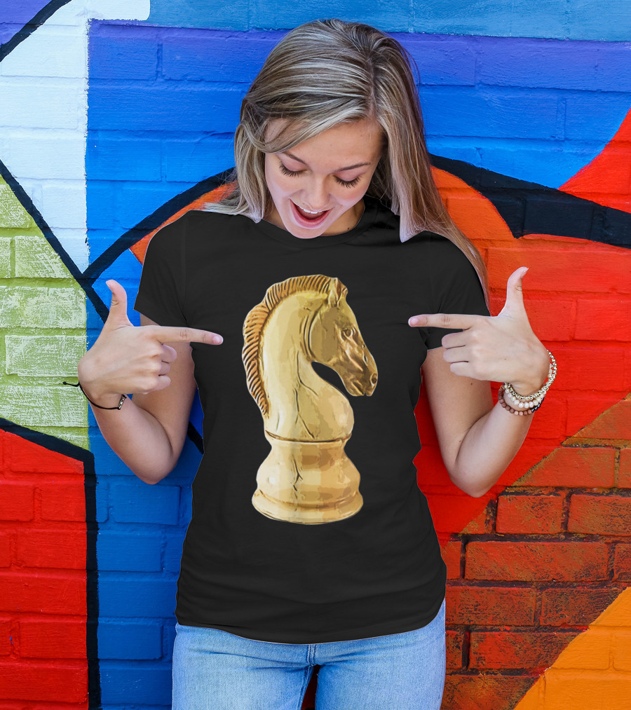 Ivory Wood Chess Knight Piece Design Brown Horsehead Carving T-Shirt