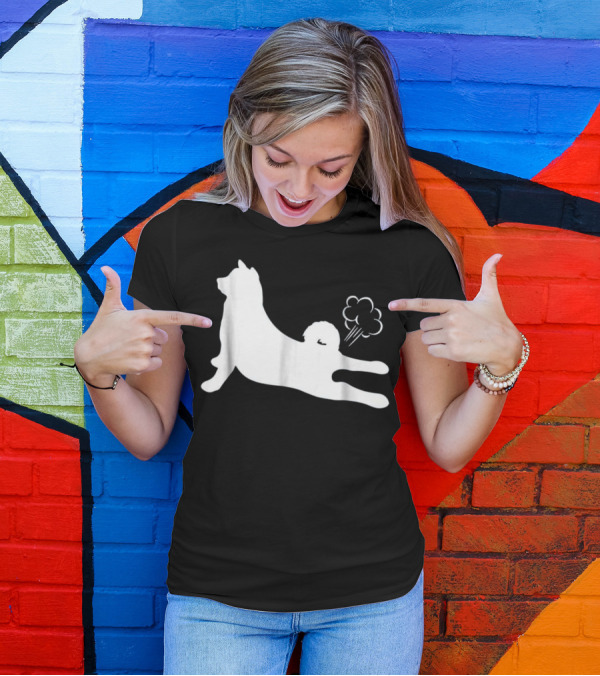 Hilarious Akita Dog Silhouette Comical Fart Cloud T-Shirt