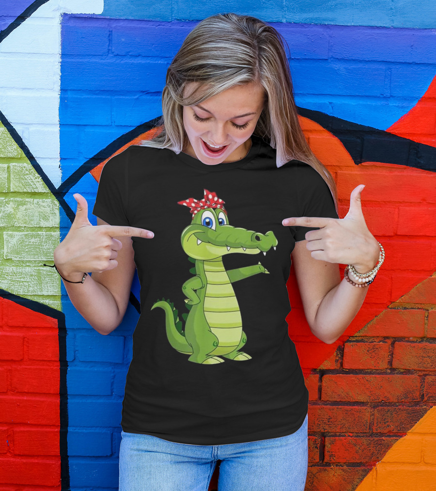 Playful Alligator With Polka Dot Red Bandana Mom Mot T-Shirt