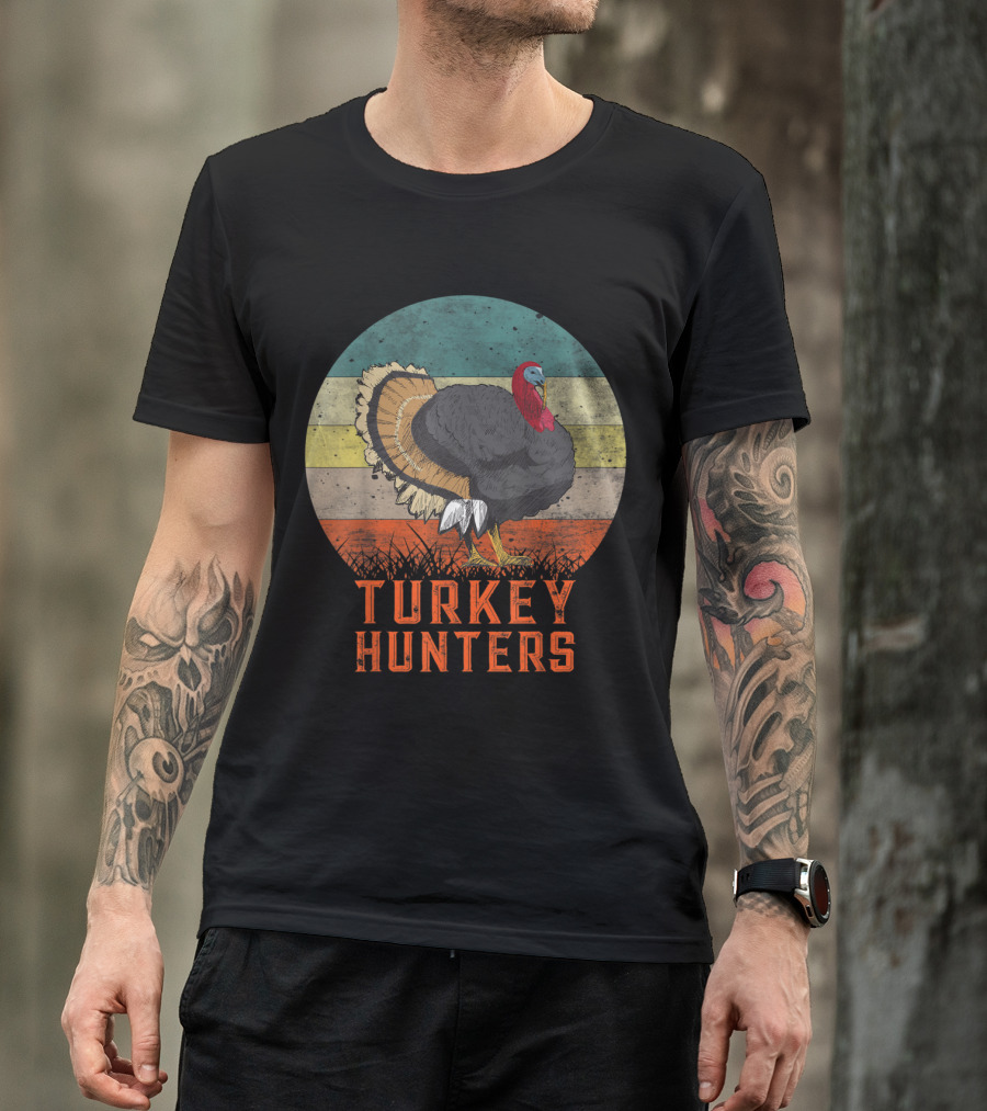 Turkey Hunters Vintage Look Retro Stripes T-Shirt