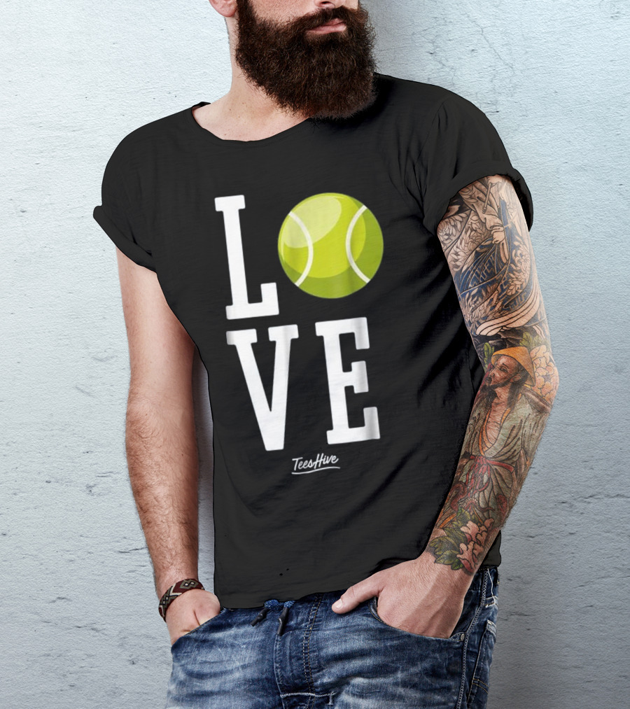 Love Tennis Ball Design For Tennis Player And Coach T-Shirt