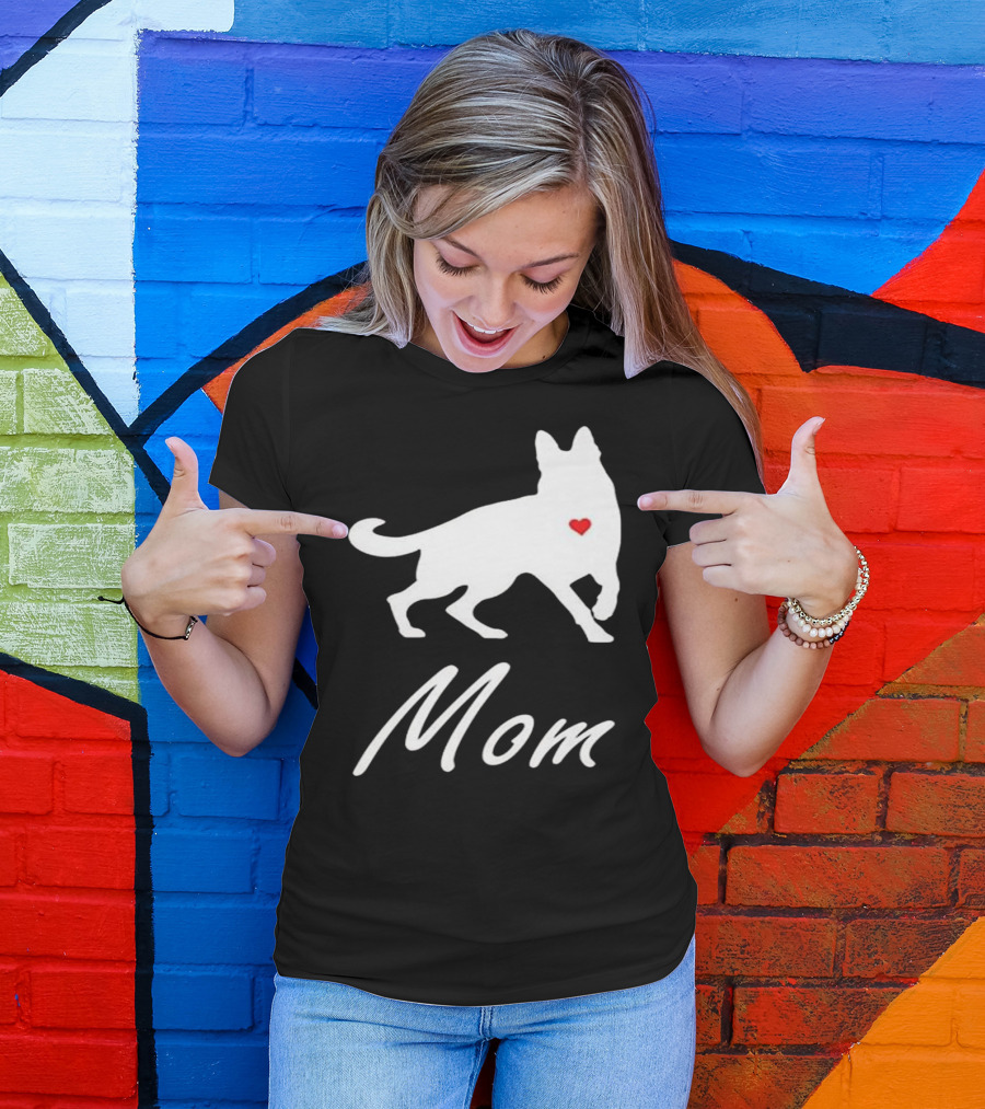 Mom German Shepherd Silhouette With Heart Accent T-Shirt