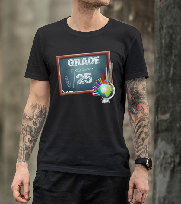 5th Grade Math Square Root Of 25 Globe Pencils Ruler Chalkboard T-Shirt