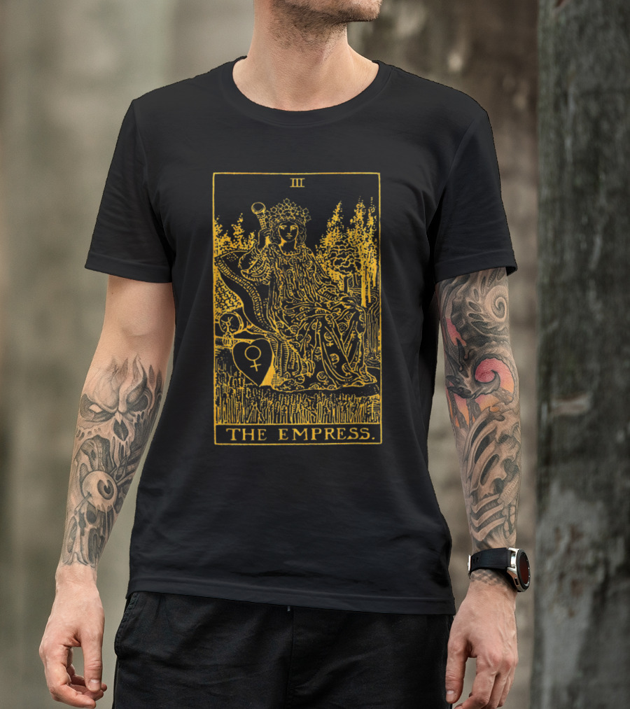 III The Empress Gold Tarot Card Venus Symbol Forest Throne T-Shirt