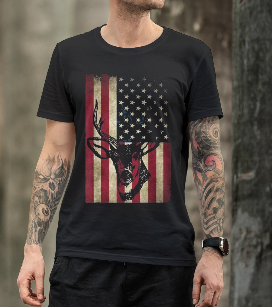 Great American Flag Patriotic Deer Hunting Stars And Stripes Buck T-Shirt