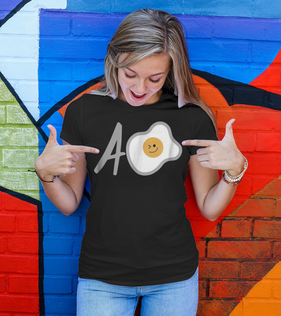 A Winking Egg Smiley Face Pun Latin T-Shirt