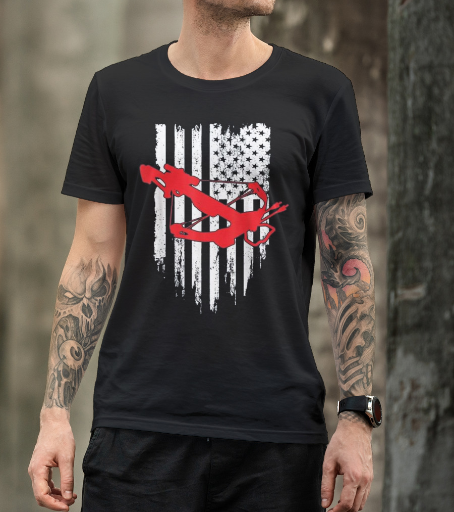 American Flag Red Crossbow Bow Hunting Enthusiast T-Shirt
