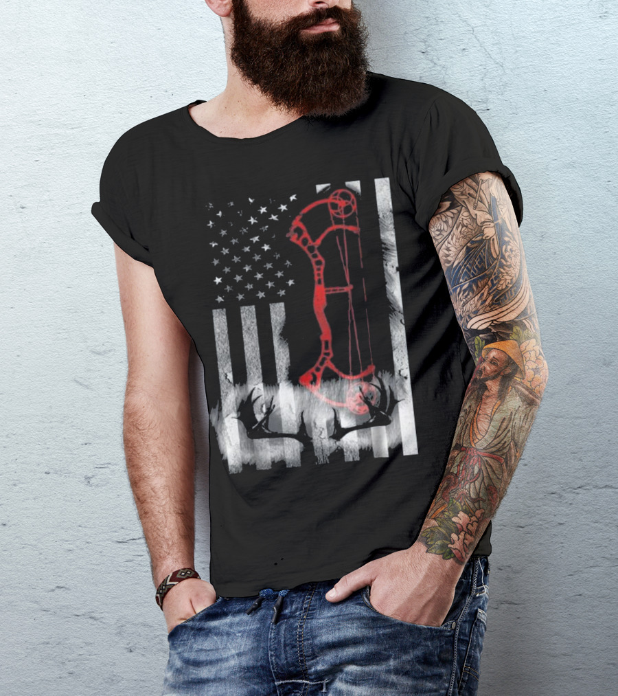 US Flag Bow Deer Hunting Hunter T-Shirt