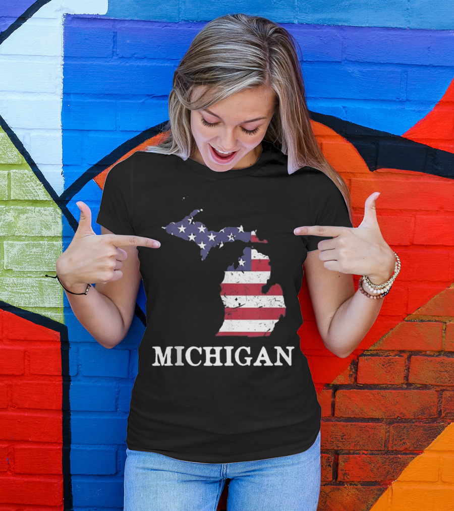 Michigan Map American Flag T-Shirt
