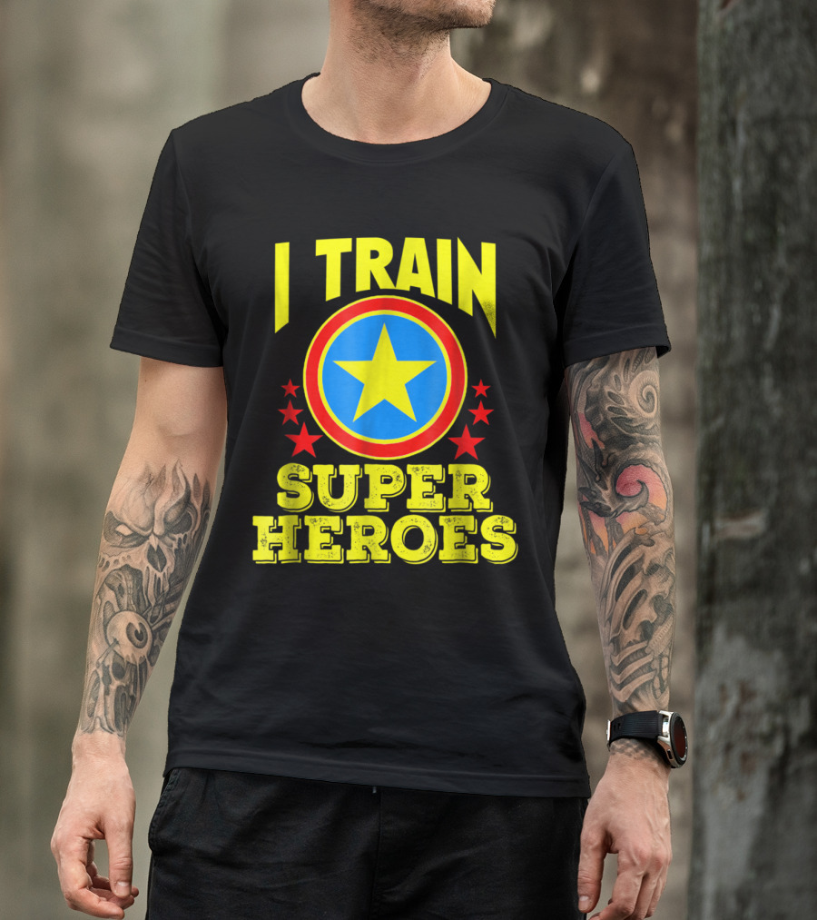 I Train Super Heroes Star And Circle Emblem Five Red Stars T-Shirt