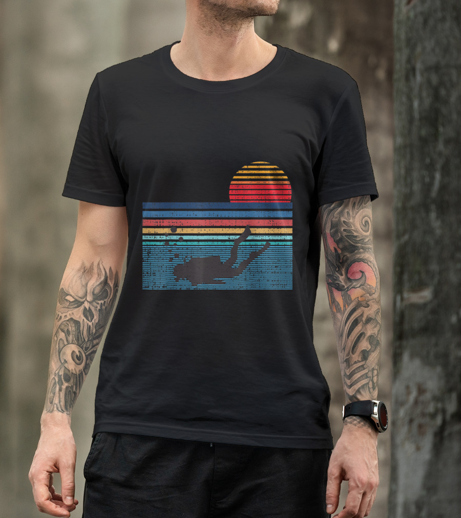 Vintage 80s Scuba Diving Retro Sunset T-Shirt