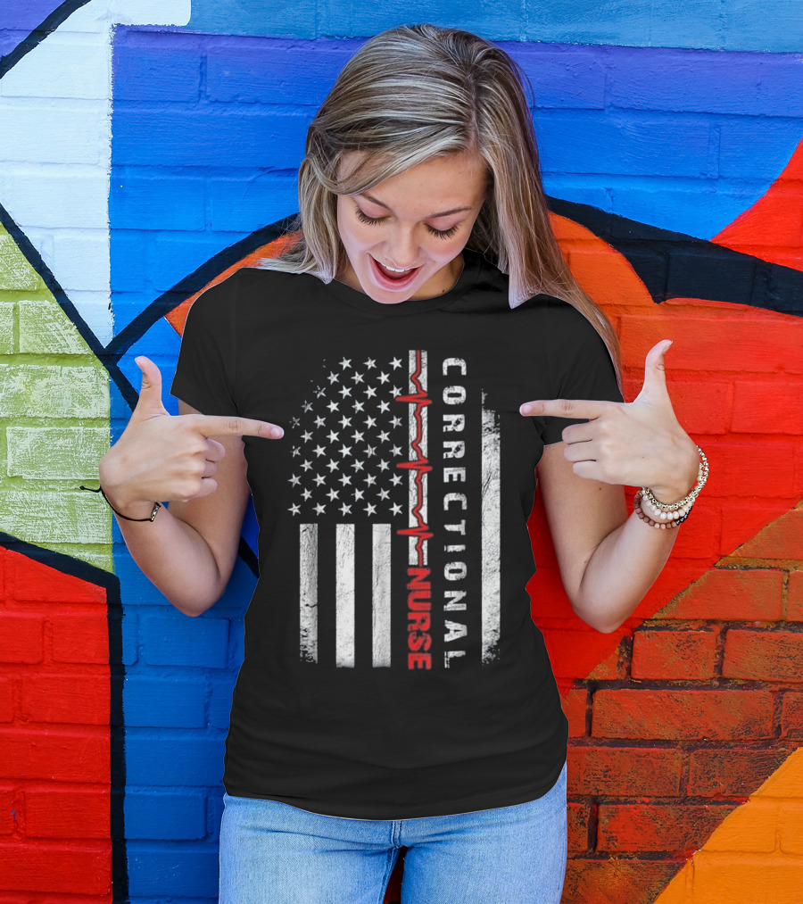 Correctional Nurse American Flag Distressed Medical EMT T-Shirt