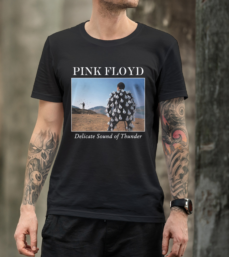 Pink Floyd Delicate Sound Of Thunder Lightbulb Suit Album Cover T-Shirt