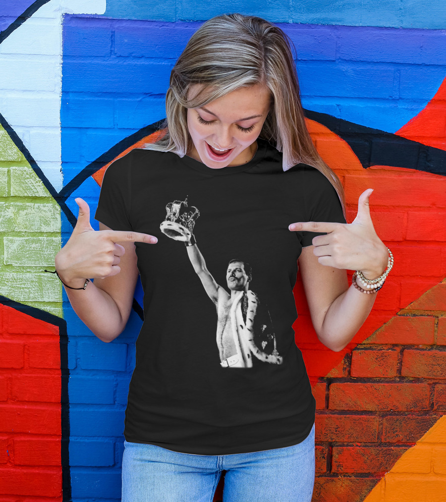 QN Freddie Mercury Crown Iconic Pose T-Shirt