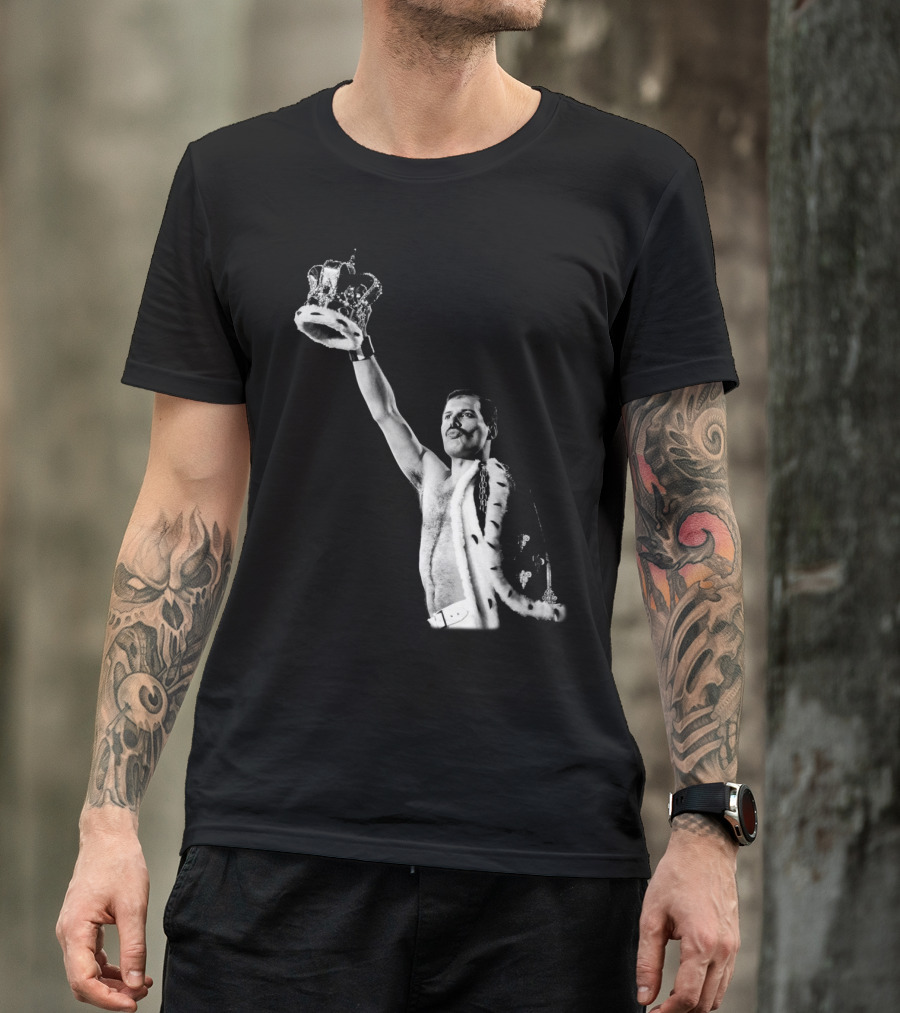 QN Freddie Mercury Crown Iconic Pose T-Shirt