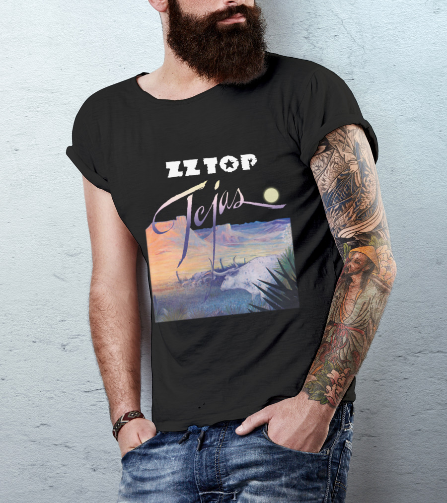 Zz Top Tejas Desert Scene With White Longhorn Under Moon T-Shirt