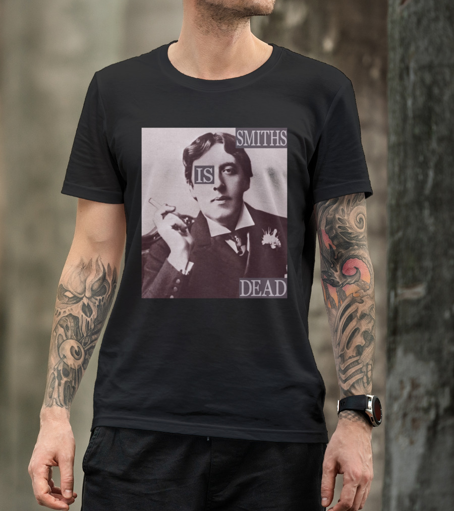 Smiths Is Dead Oscar Wilde T-Shirt