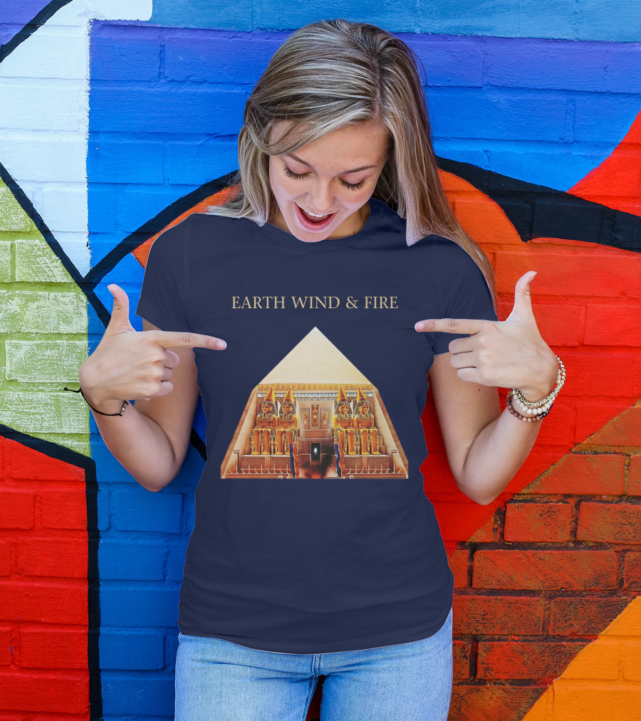 Earth Wind & Fire Pyramid Egyptian Theme T-Shirt