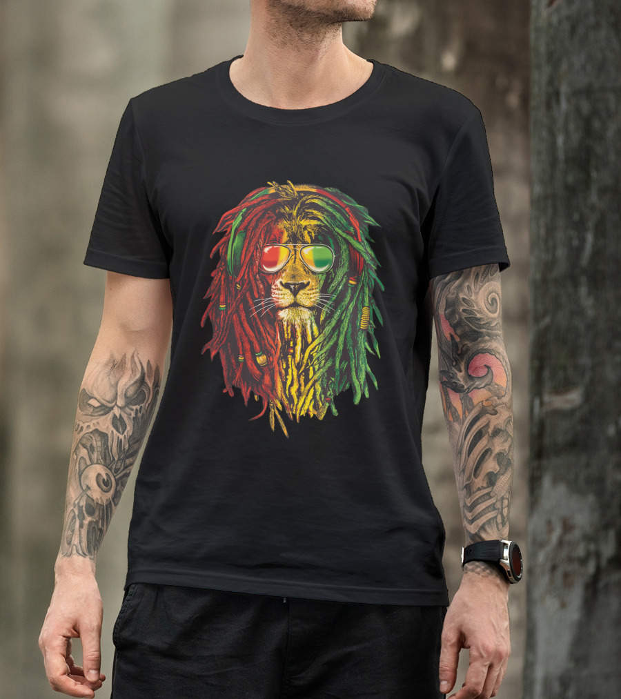 Lion With Rasta Colors And Sunglasses T-Shirt