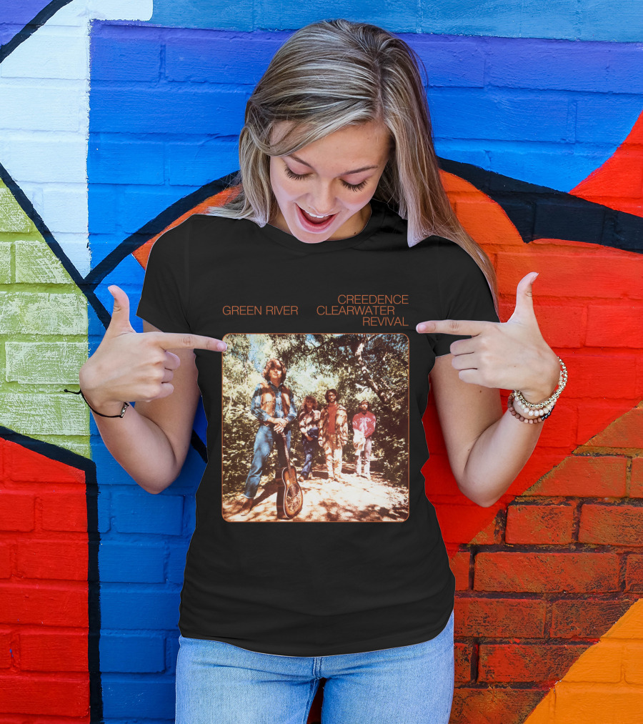 Creedence Clearwater Revival Green River Album Cover Group Photo T-Shirt