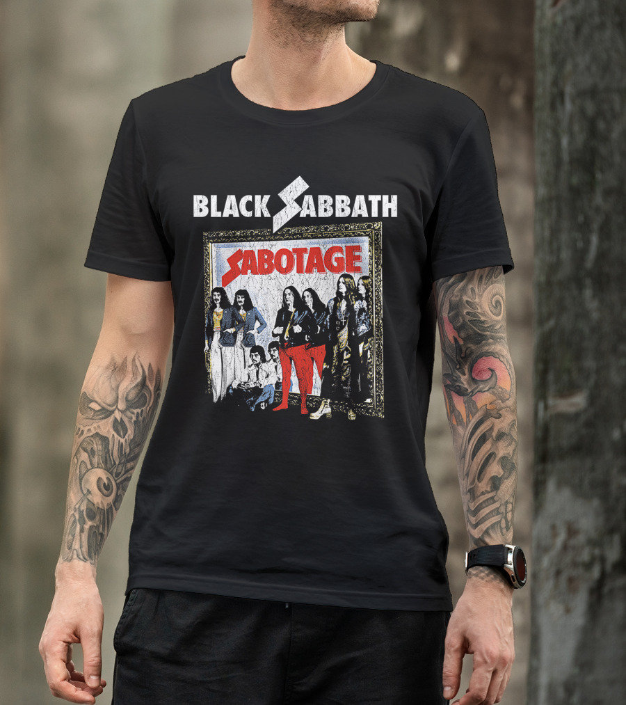 BLACK SABBATH SABOTAGE BAND PHOTO IN FRAME T-Shirt