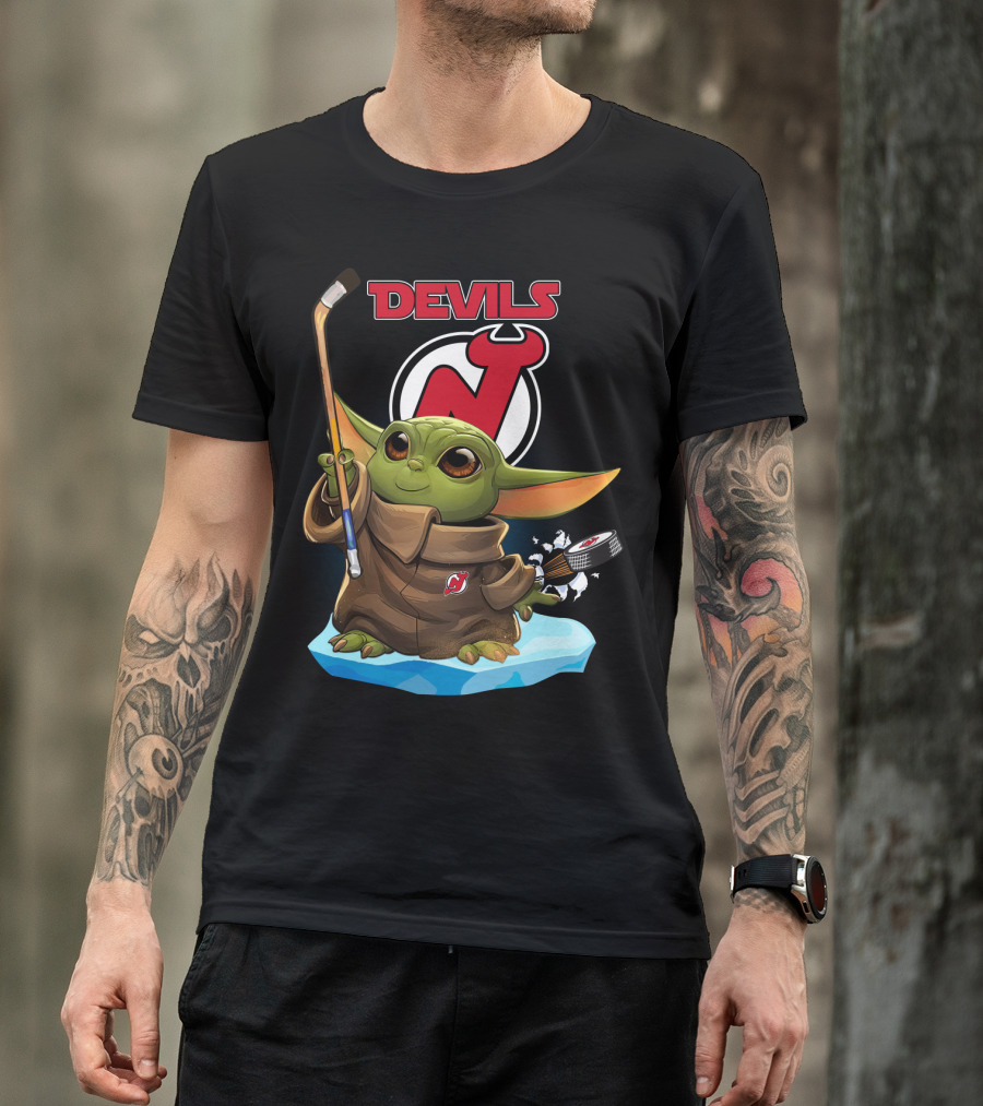 New Jersey Devils Baby Yoda NHL Hockey Stick Puck T-Shirt
