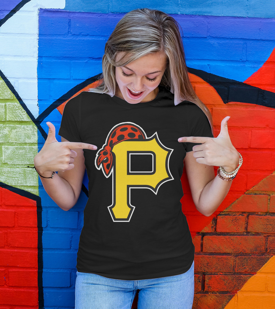 Pittsburgh Pirates Logo With Pirate Hat And Yellow P T-Shirt