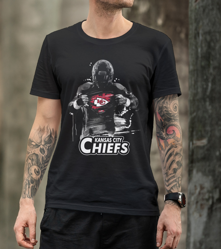 Kansas City Chiefs Football Player Kc Logo Print T-Shirt