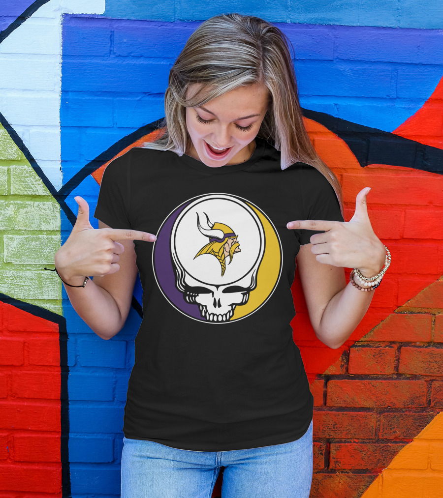 GRATEFUL DEAD Vikings Logo Skull Helmet T-Shirt