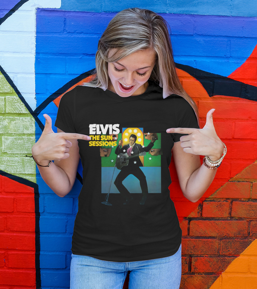ELVIS The Sun Sessions Iconic Performance Imagery With Guitar And Microphone T-Shirt