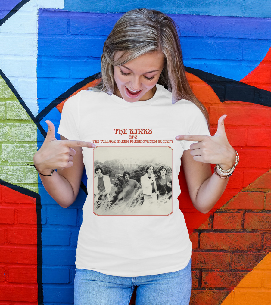 TKK 03 The Kinks Are The Village Green Preservation Society Band Photo T-Shirt
