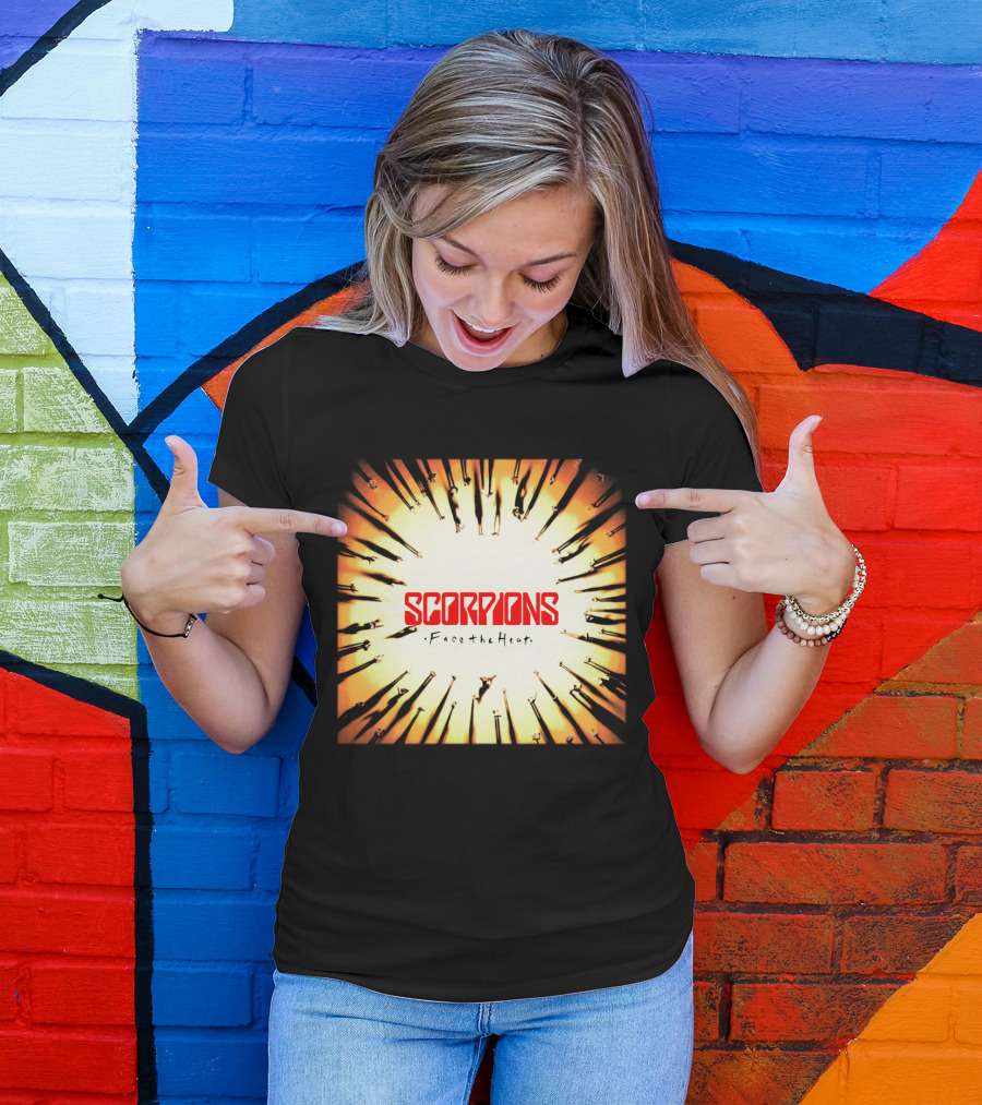 Scorpions Face The Heat Shadow Silhouettes Circle T-Shirt