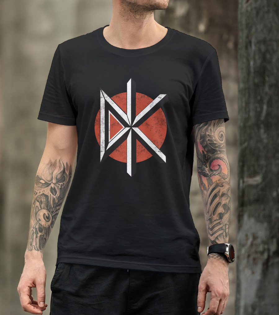 Dknd 18 Dead Kennedys Logo Red Circle T-Shirt