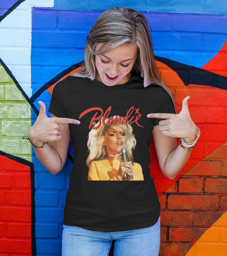Blondie Debbie Harry Mic Performance 1980S Retro Style T-Shirt