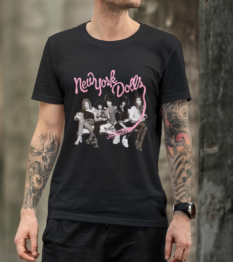 New York Dolls Band Pink Logo And Group Photo T-Shirt