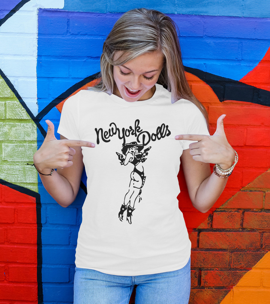 New York Dolls Vintage Logo With Illustrated Character T-Shirt