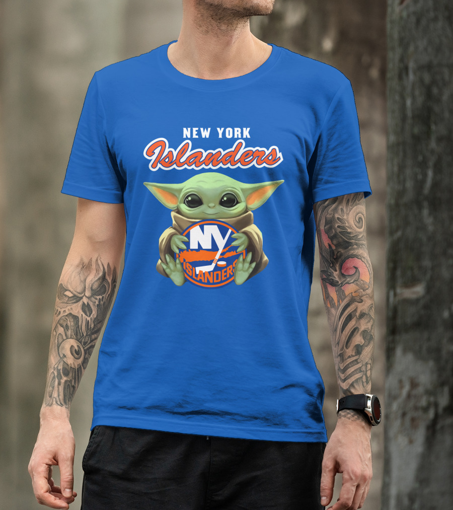 New York Islanders Baby Yoda Holding NY Islanders T-Shirt