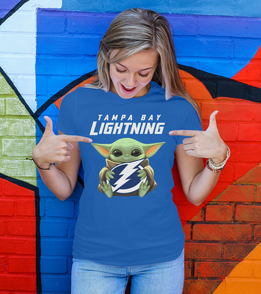 Tampa Bay Lightning Baby Yoda Holding T-Shirt