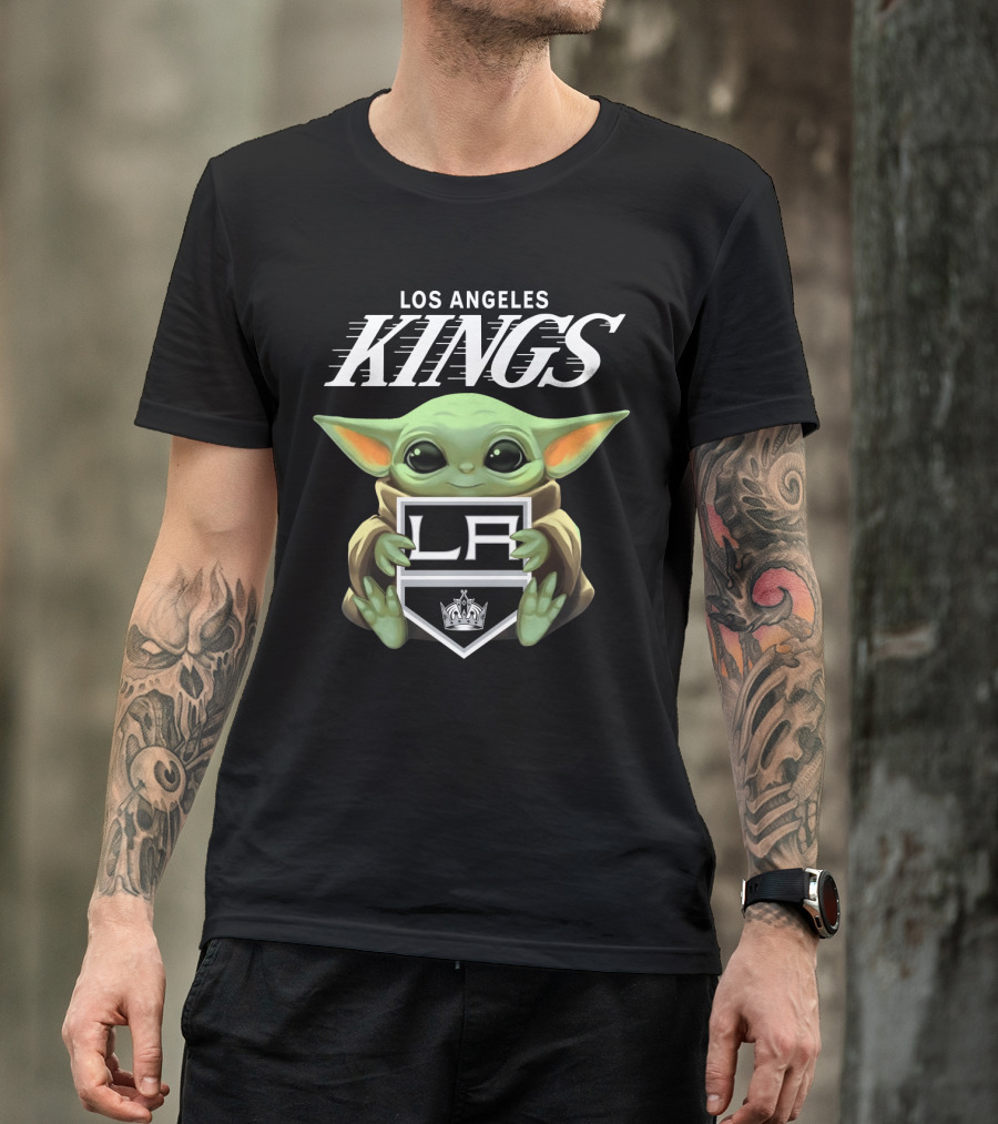 Los Angeles Kings Baby Yoda Holding LA Shield T-Shirt